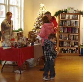 Farmers’ Market Has New Home For Christmas Markets