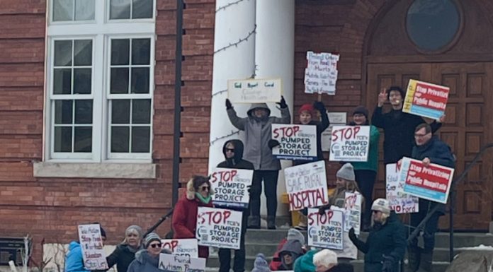 Weekend ‘Fight Back Against Ford’ Protest on Steps of Meaford Hall